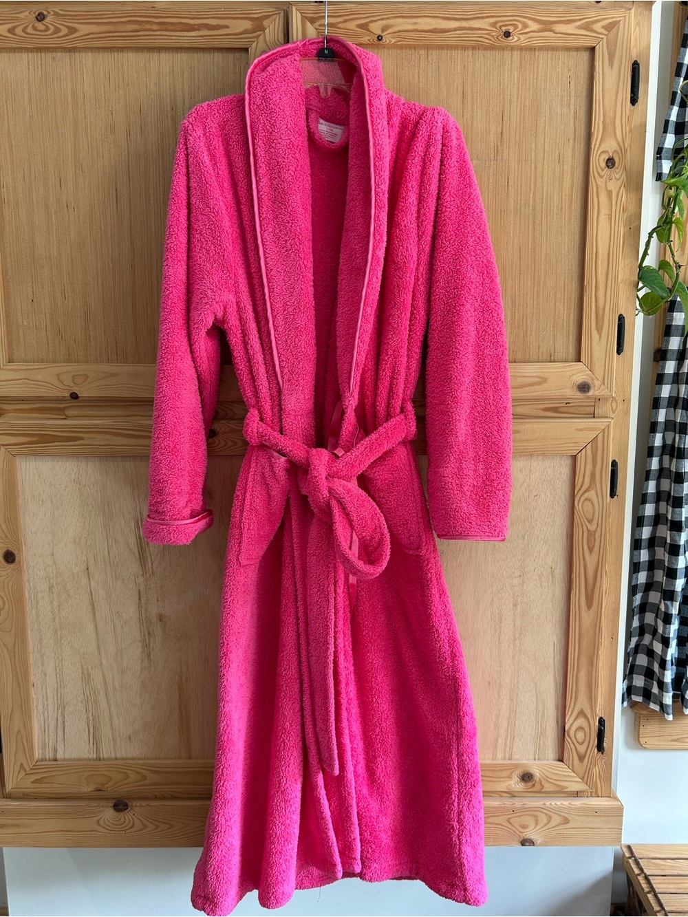 Bath & Body Works Hot Pink Plush Women's Bath Robe Sz L/XL